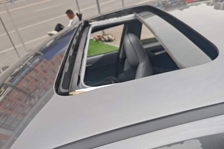 Used CHANGAN Ruicheng PLUS 2023 1.5T DCT Prestige Edition Roof