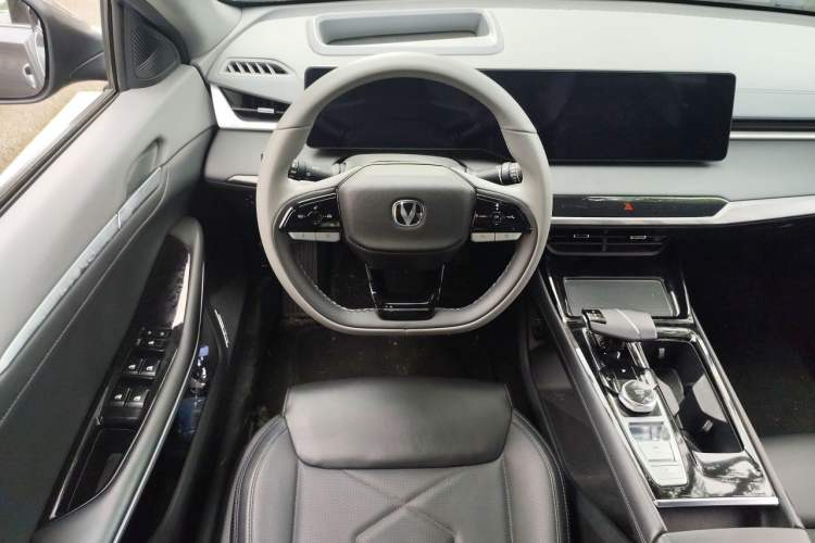 Used CHANGAN Ruicheng PLUS 2023 1.5T DCT Lingyue Trim Steering Wheel