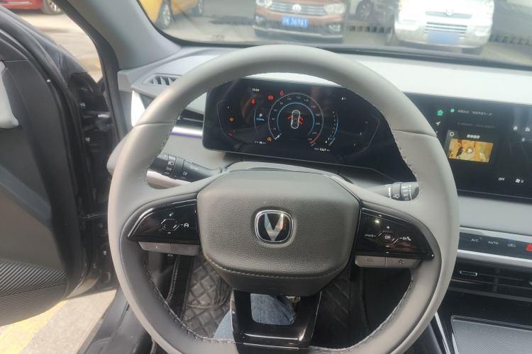 Used CHANGAN Ruicheng PLUS 2023 1.5T DCT Prestige Edition Steering Wheel