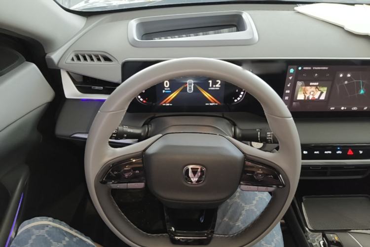 Used CHANGAN Ruicheng PLUS 2023 1.5T DCT Navigation Edition Steering Wheel