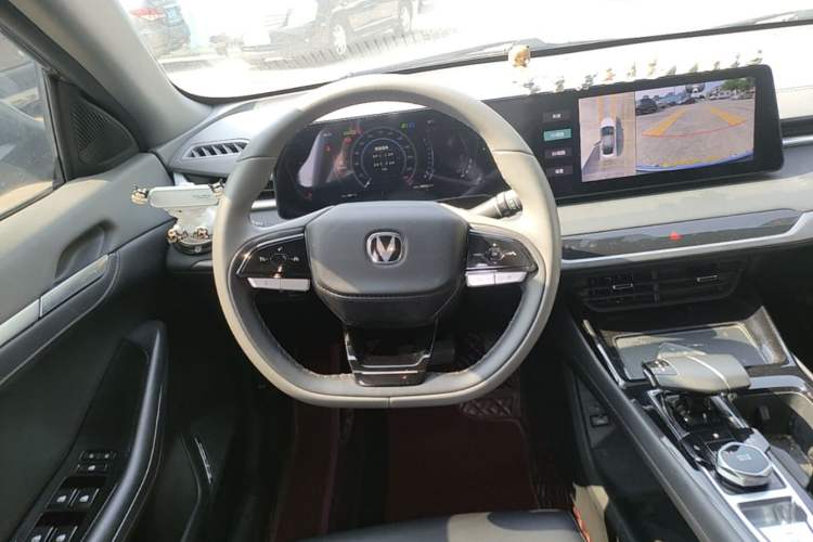 Used CHANGAN Ruicheng PLUS 2023 1.5T DCT Prestige Edition Steering Wheel