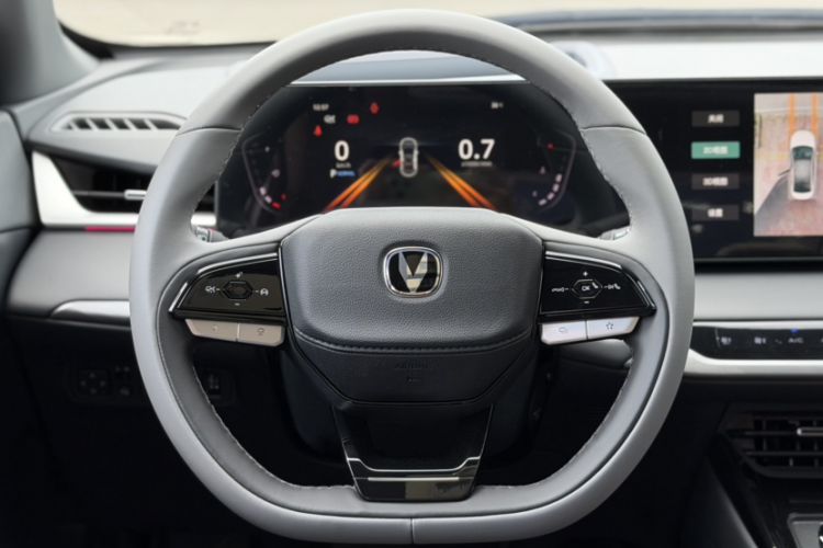 Used CHANGAN Ruicheng PLUS 2023 1.5T DCT Navigation Edition Steering Wheel