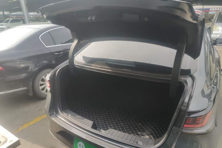 Used CHANGAN Ruicheng PLUS 2023 1.5T DCT Prestige Edition Trunk