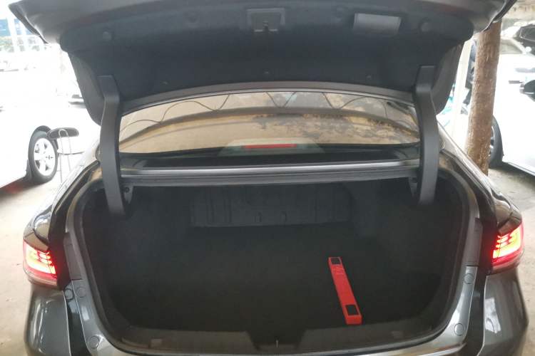 Used CHANGAN Ruicheng PLUS 2023 1.5T DCT Prestige Edition Trunk
