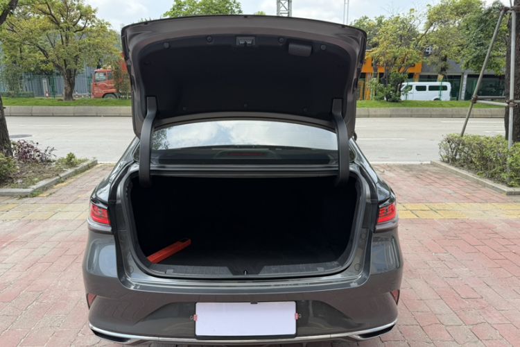 Used CHANGAN Ruicheng PLUS 2023 1.5T DCT Navigation Edition Trunk