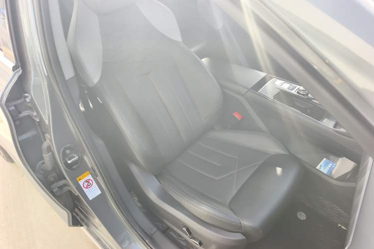 Used CHANGAN Ruicheng PLUS 2023 1.5T DCT Flagship Edition Right Front Seat