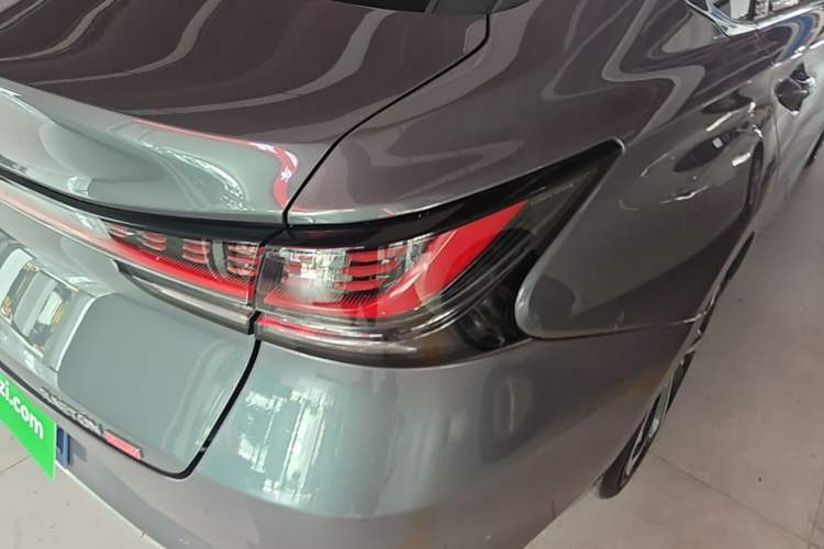 Used CHANGAN Ruicheng PLUS 2023 1.5T DCT Navigation Edition Right Rear Taillight