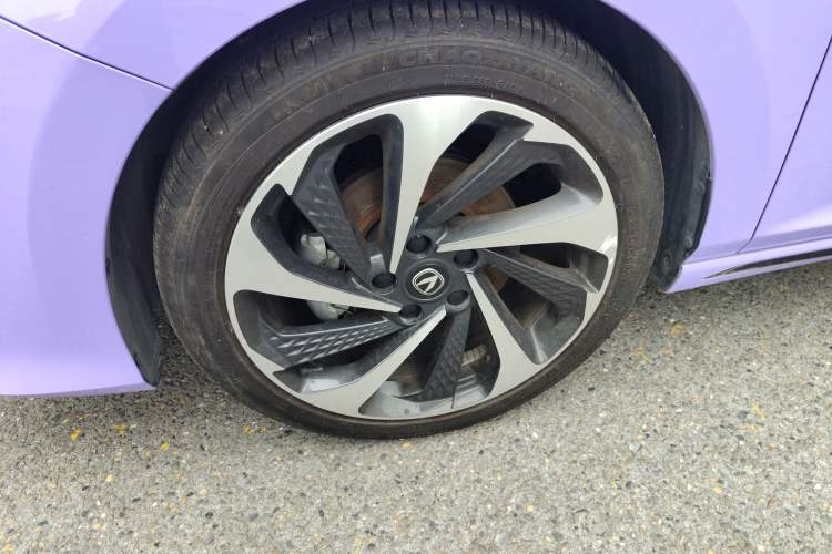 Used CHANGAN Ruicheng PLUS 2023 1.5T DCT Flagship Edition Left Front Wheel Hub