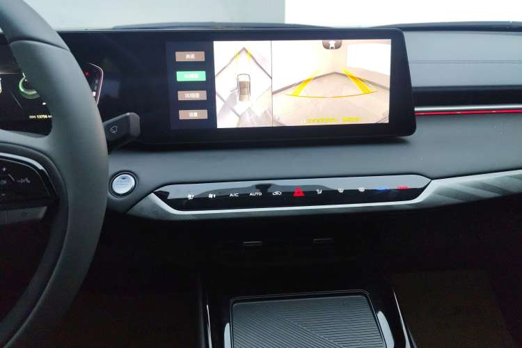 Used CHANGAN Ruicheng PLUS 2023 1.5T DCT Prestige Edition Audio And AC Panel