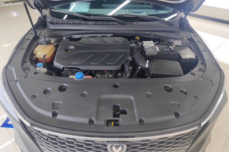 Used CHANGAN Ruicheng PLUS 2023 1.5T DCT Navigation Edition Engine Bay