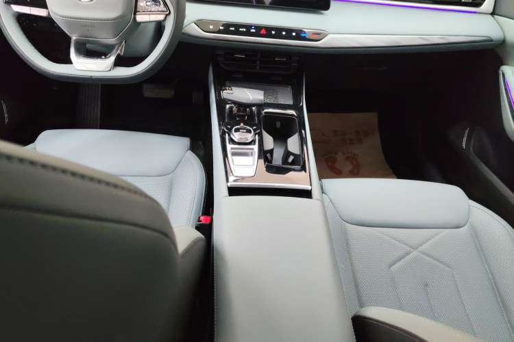 Used CHANGAN Ruicheng PLUS 2023 1.5T DCT Flagship Edition Gear Lever