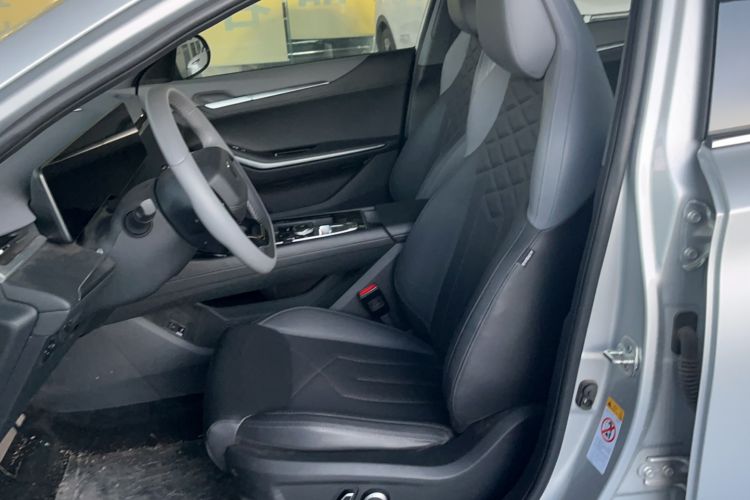 Used CHANGAN Ruicheng PLUS 2023 1.5T DCT Navigation Edition Left Front Seat