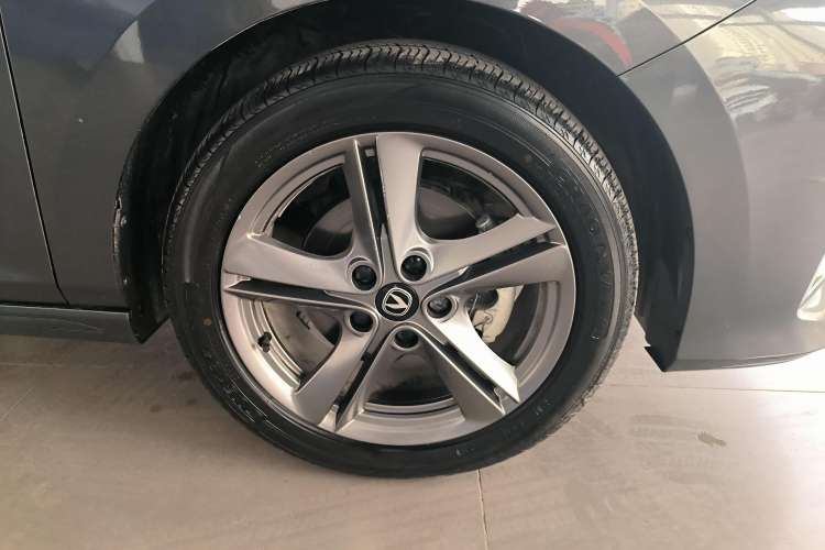 Used CHANGAN Ruicheng PLUS 2023 1.5T DCT Prestige Edition Left Front Wheel Hub