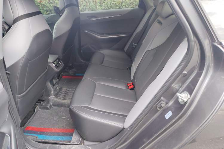 Used CHANGAN Ruicheng PLUS 2023 1.5T DCT Prestige Edition Left Rear Seat