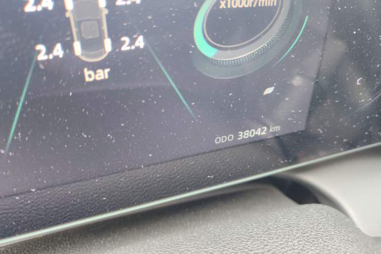 Used CHANGAN Ruicheng PLUS 2023 1.5T DCT Prestige Edition Odometer Close Up