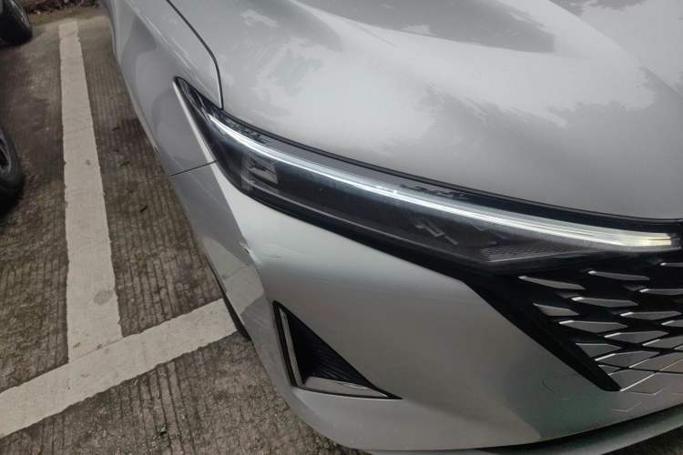 Used CHANGAN Ruicheng PLUS 2023 1.5T DCT Navigation Edition Right Front Headlight