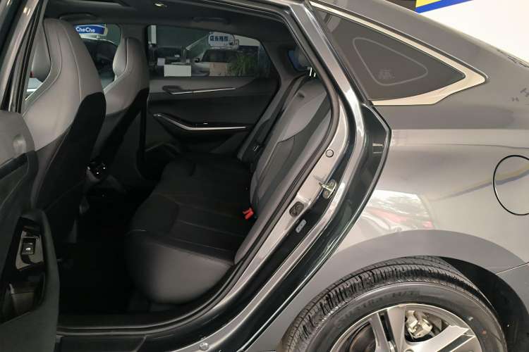 Used CHANGAN Ruicheng PLUS 2023 1.5T DCT Prestige Edition Right Rear Seat