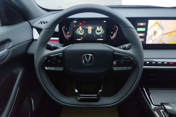 Used CHANGAN Ruicheng PLUS 2023 1.5T DCT Prestige Edition Steering Wheel