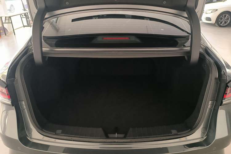 Used CHANGAN Ruicheng PLUS 2023 1.5T DCT Prestige Edition Trunk