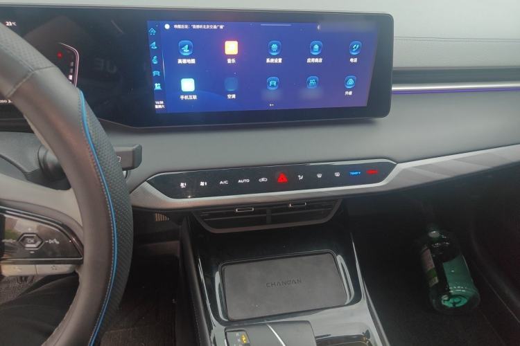 Used CHANGAN Ruicheng PLUS 2023 1.5T DCT Flagship Edition Audio And AC Panel