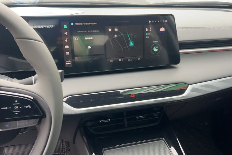 Used CHANGAN Ruicheng PLUS 2023 1.5T DCT Navigation Edition Audio And AC Panel