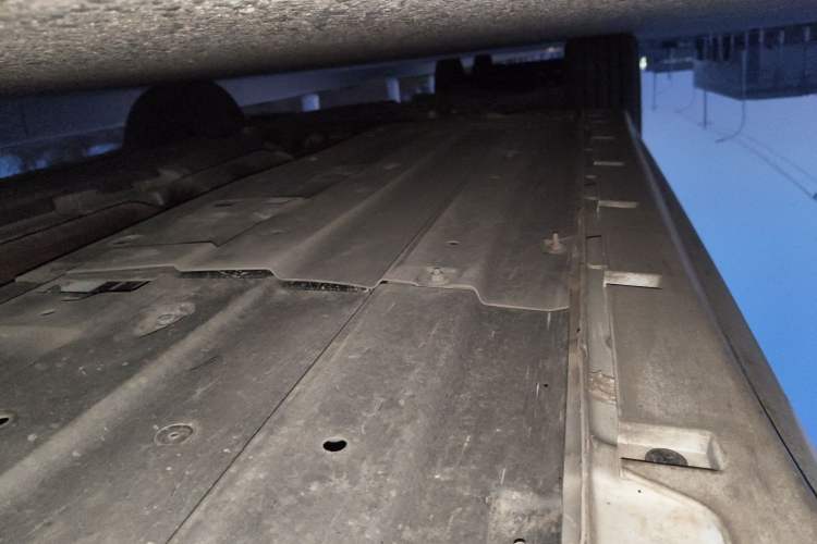Used CHANGAN Ruicheng PLUS 2023 1.5T DCT Navigation Edition Chassis Rear Left