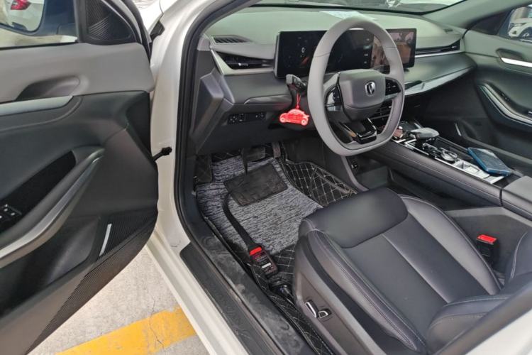 Used CHANGAN Ruicheng PLUS 2023 1.5T DCT Prestige Edition Driver Seat