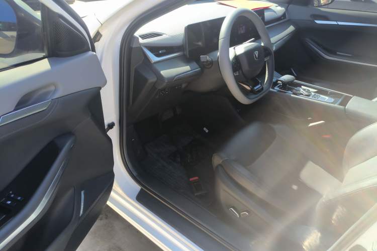 Used CHANGAN Ruicheng PLUS 2023 1.5T DCT Prestige Edition Driver Seat
