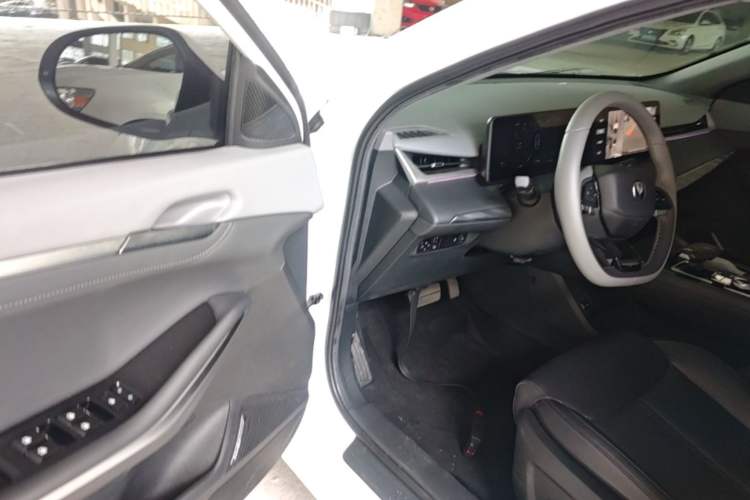 Used CHANGAN Ruicheng PLUS 2023 1.5T DCT Prestige Edition Driver Seat