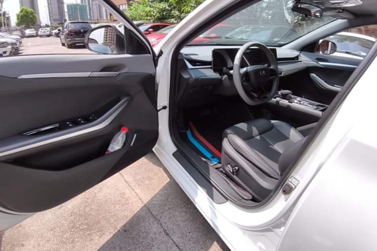 Used CHANGAN Ruicheng PLUS 2023 1.5T DCT Prestige Edition Driver Seat