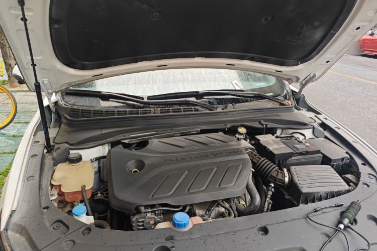 Used CHANGAN Ruicheng PLUS 2023 1.5T DCT Prestige Edition Engine Bay