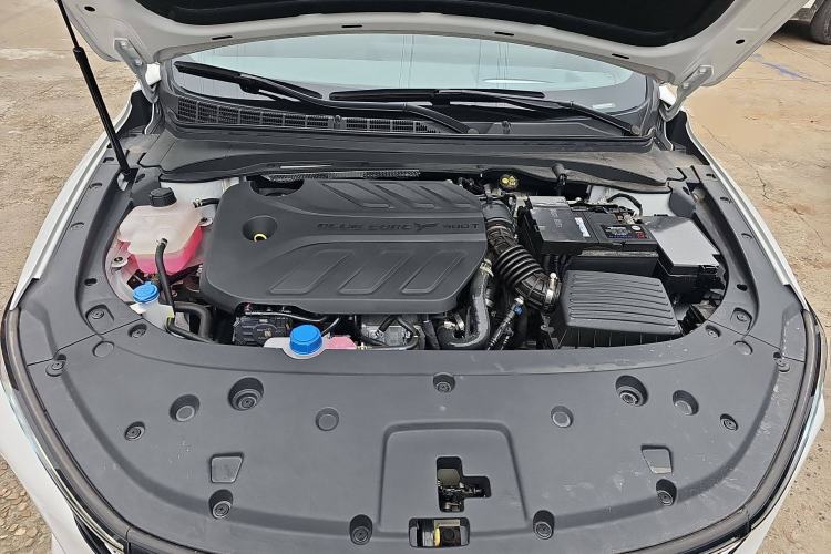 Used CHANGAN Ruicheng PLUS 2023 1.5T DCT Navigation Edition Engine Bay