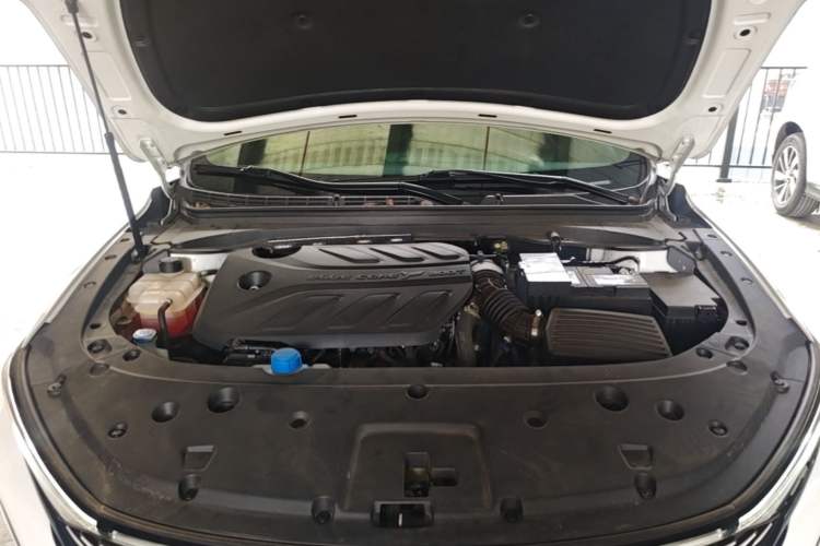 Used CHANGAN Ruicheng PLUS 2023 1.5T DCT Prestige Edition Engine Bay