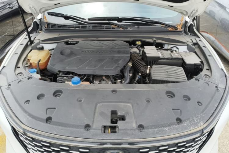 Used CHANGAN Ruicheng PLUS 2023 1.5T DCT Navigation Edition Engine Bay