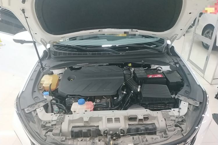 Used CHANGAN Ruicheng PLUS 2023 1.5T DCT Prestige Edition Engine Bay