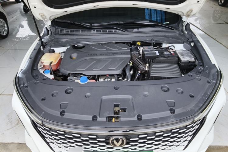 Used CHANGAN Ruicheng PLUS 2023 1.5T DCT Navigation Edition Engine Bay