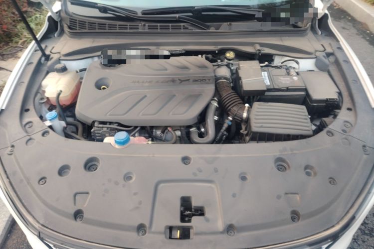 Used CHANGAN Ruicheng PLUS 2023 1.5T DCT Navigation Edition Engine Bay