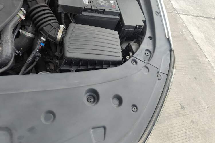 Used CHANGAN Ruicheng PLUS 2023 1.5T DCT Prestige Edition Engine Bay Left