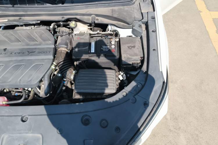 Used CHANGAN Ruicheng PLUS 2023 1.5T DCT Prestige Edition Engine Bay Left
