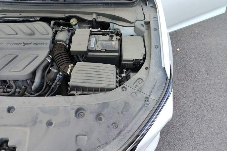 Used CHANGAN Ruicheng PLUS 2023 1.5T DCT Navigation Edition Engine Bay Left