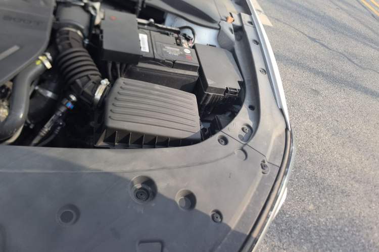 Used CHANGAN Ruicheng PLUS 2023 1.5T DCT Prestige Edition Engine Bay Left