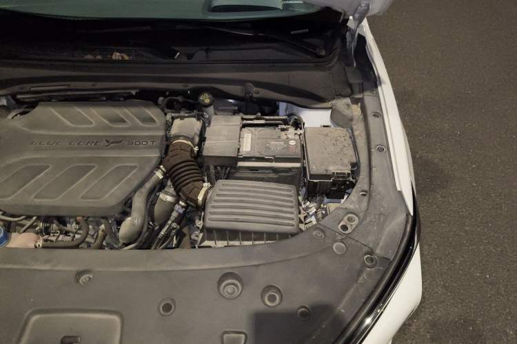 Used CHANGAN Ruicheng PLUS 2023 1.5T DCT Navigation Edition Engine Bay Left