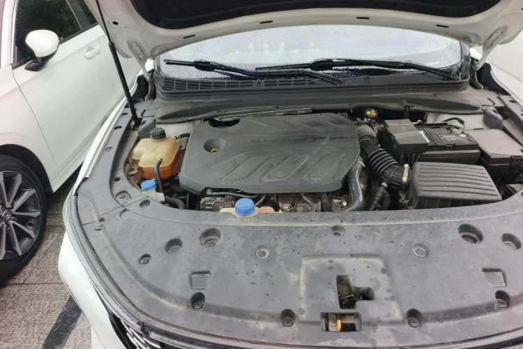 Used CHANGAN Ruicheng PLUS 2023 1.5T DCT Navigation Edition Engine Bay Right