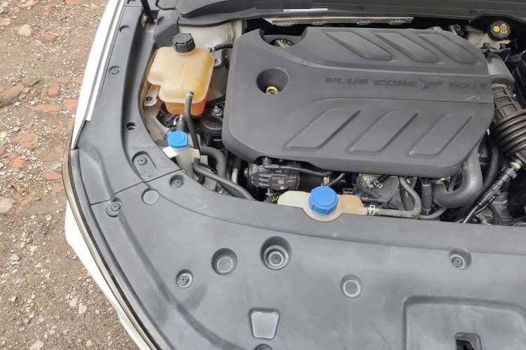 Used CHANGAN Ruicheng PLUS 2023 1.5T DCT Navigation Edition Engine Bay Right