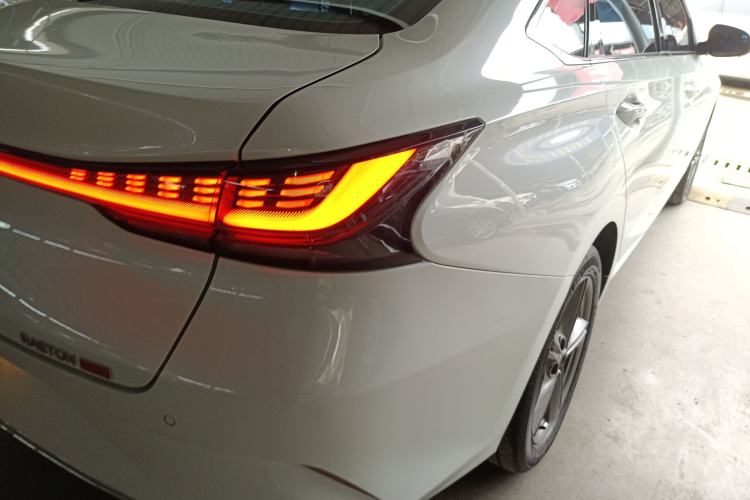 Used CHANGAN Ruicheng PLUS 2023 1.5T DCT Prestige Edition Exterior 3