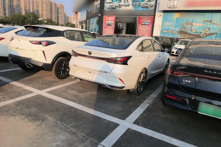 Used CHANGAN Ruicheng PLUS 2023 1.5T DCT Flagship Edition Exterior 3