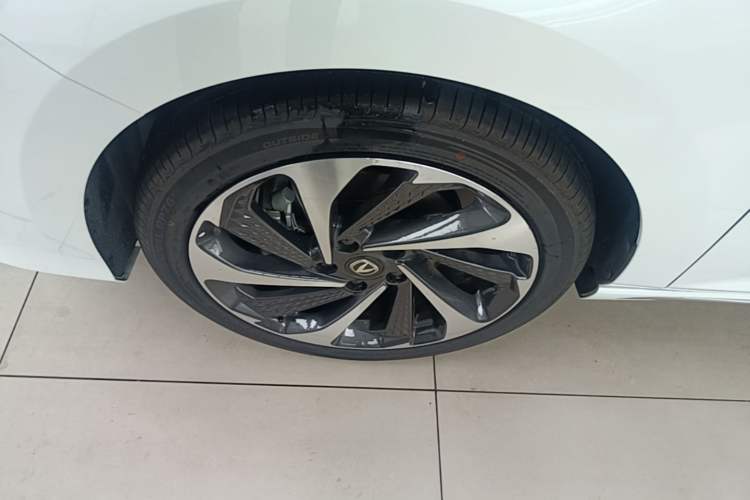 Used CHANGAN Ruicheng PLUS 2023 1.5T DCT Flagship Edition Exterior 4
