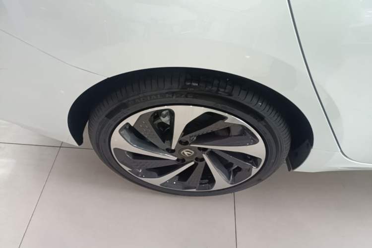 Used CHANGAN Ruicheng PLUS 2023 1.5T DCT Flagship Edition Exterior 5