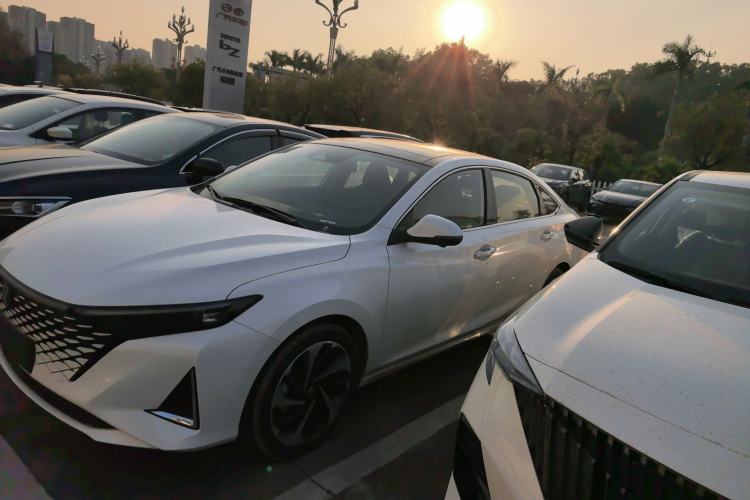 Used CHANGAN Ruicheng PLUS 2023 1.5T DCT Flagship Edition Exterior 5