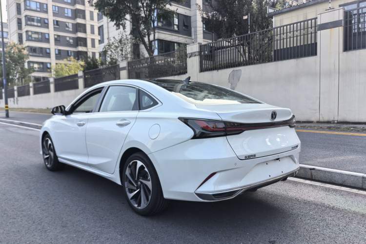 Used CHANGAN Ruicheng PLUS 2023 1.5T DCT Navigation Edition Exterior 8